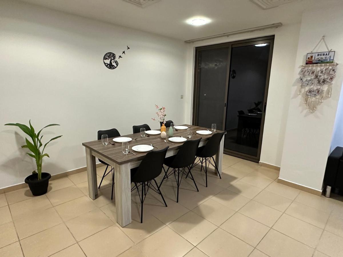 Moonlight Hostel Jbr - 2Min Walk To Jbr Beach - Gym - 2Min Metro Station - Poll Dubai Exterior photo